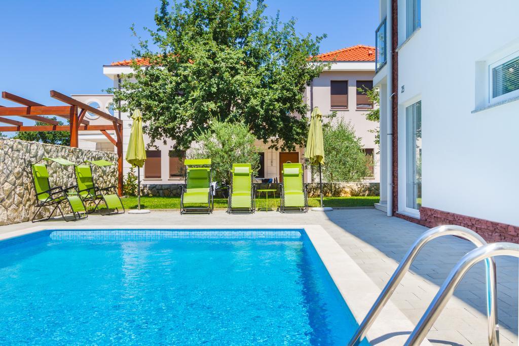Villa Apartments Futura Vantacici Exterior foto